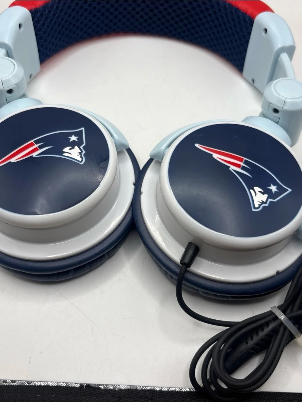NFL New England Patriots DJ Style Headphones iPod Iphone Wired Swivel